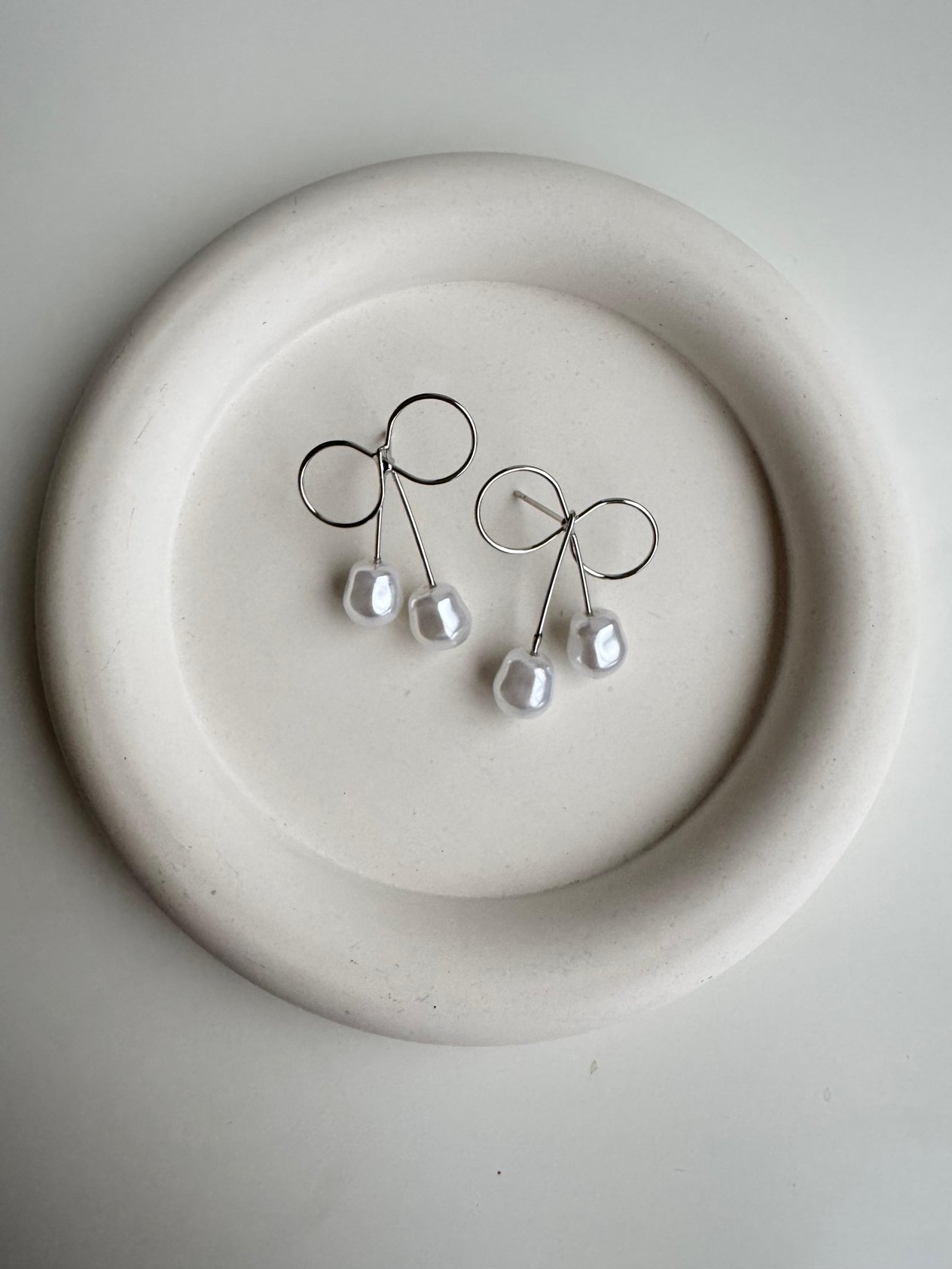 İncili Kurdela Küpe (silver)