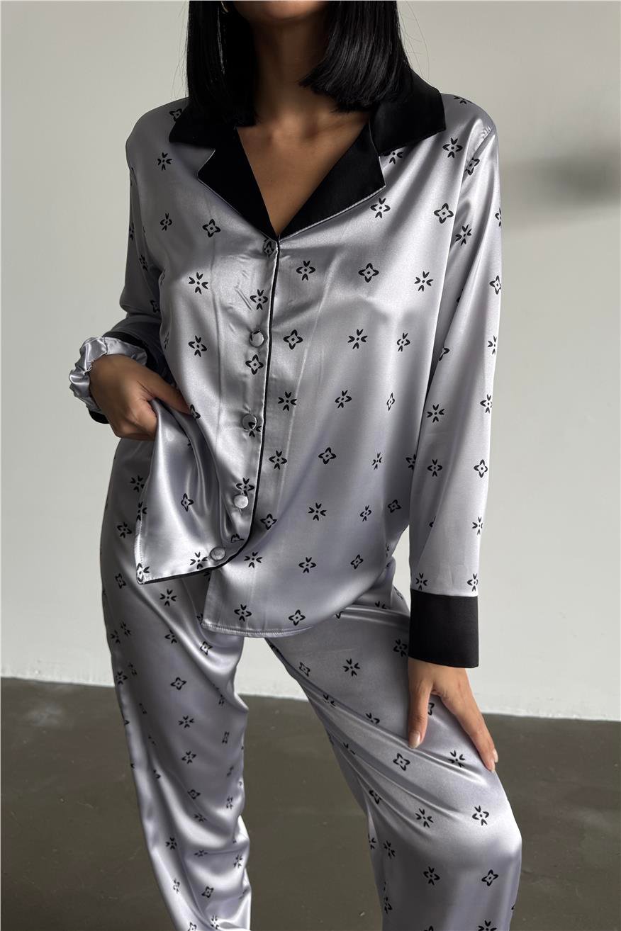 Açık Lila Karo Desen Saten Uzun Pijama Takımı (Geniş Beden Aralığı)