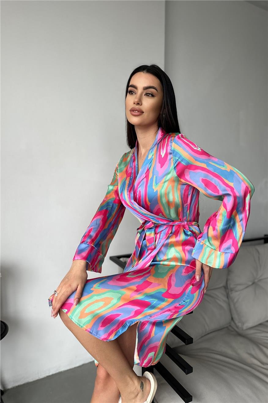 Kadın Renkli Dalgalar Desen Baskılı Belden Bağlama Saten Kimono/Sabahlık