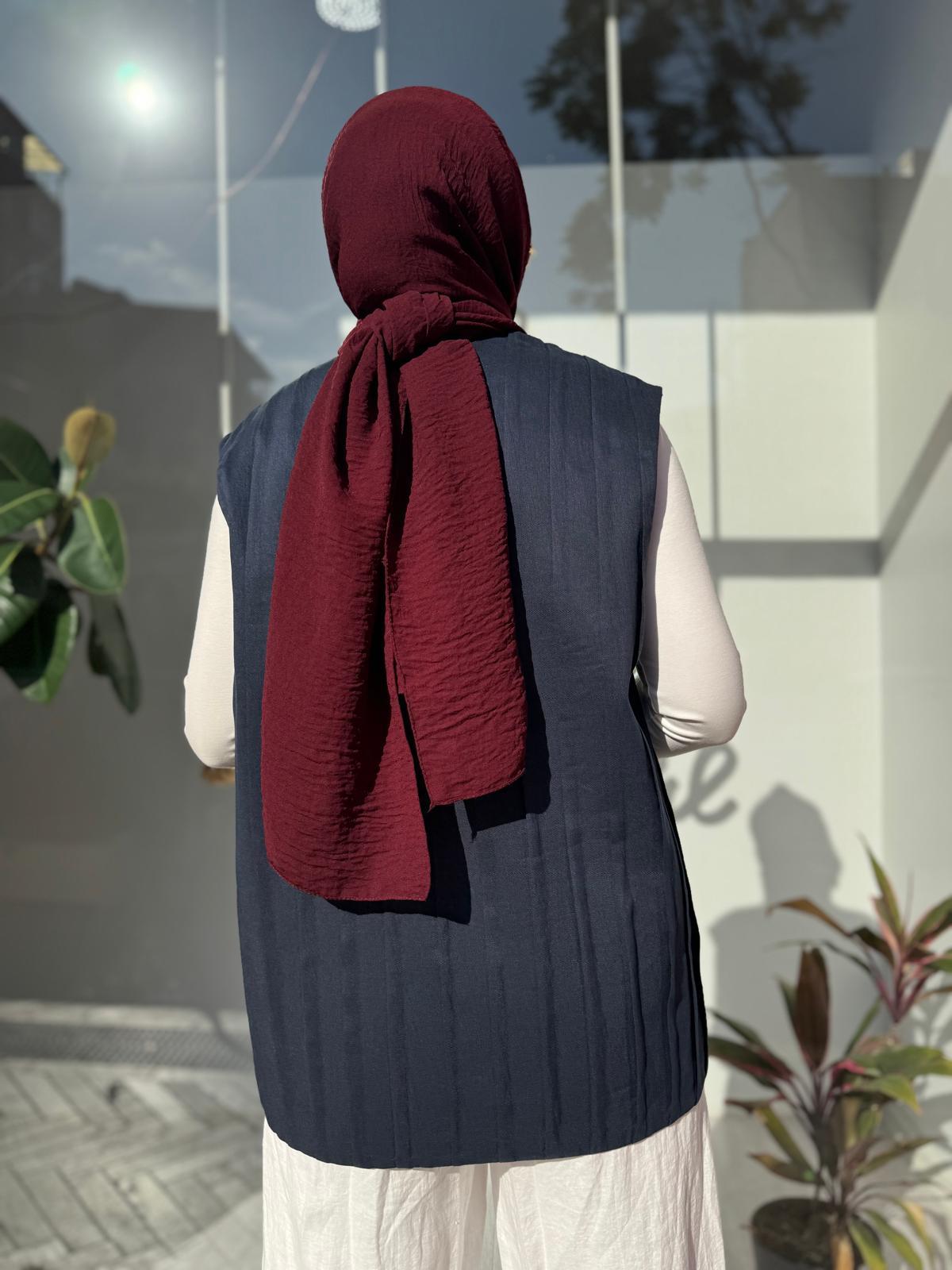 25SS609 Dikiş Detaylı Kadın Serpent Yelek Lacivert