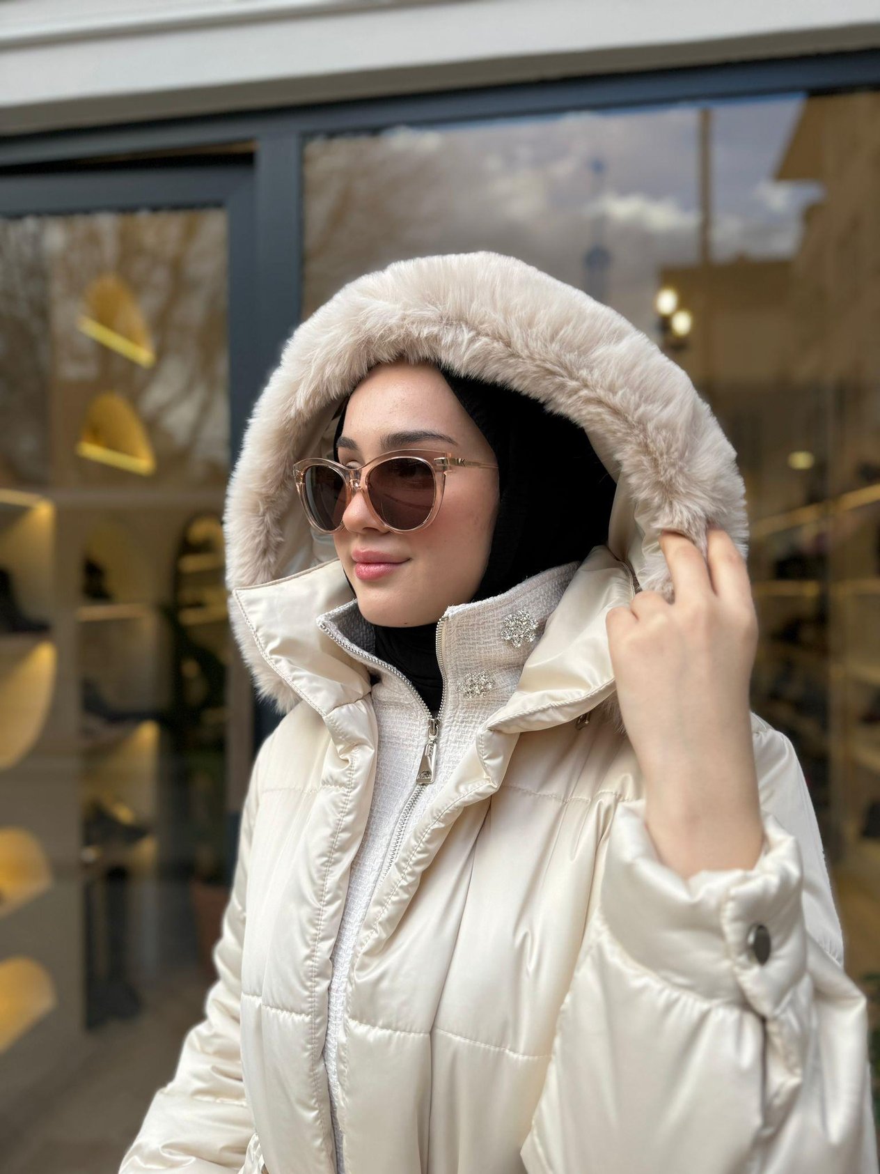 Yaka Detaylı Kadın Bages Mont Ekru