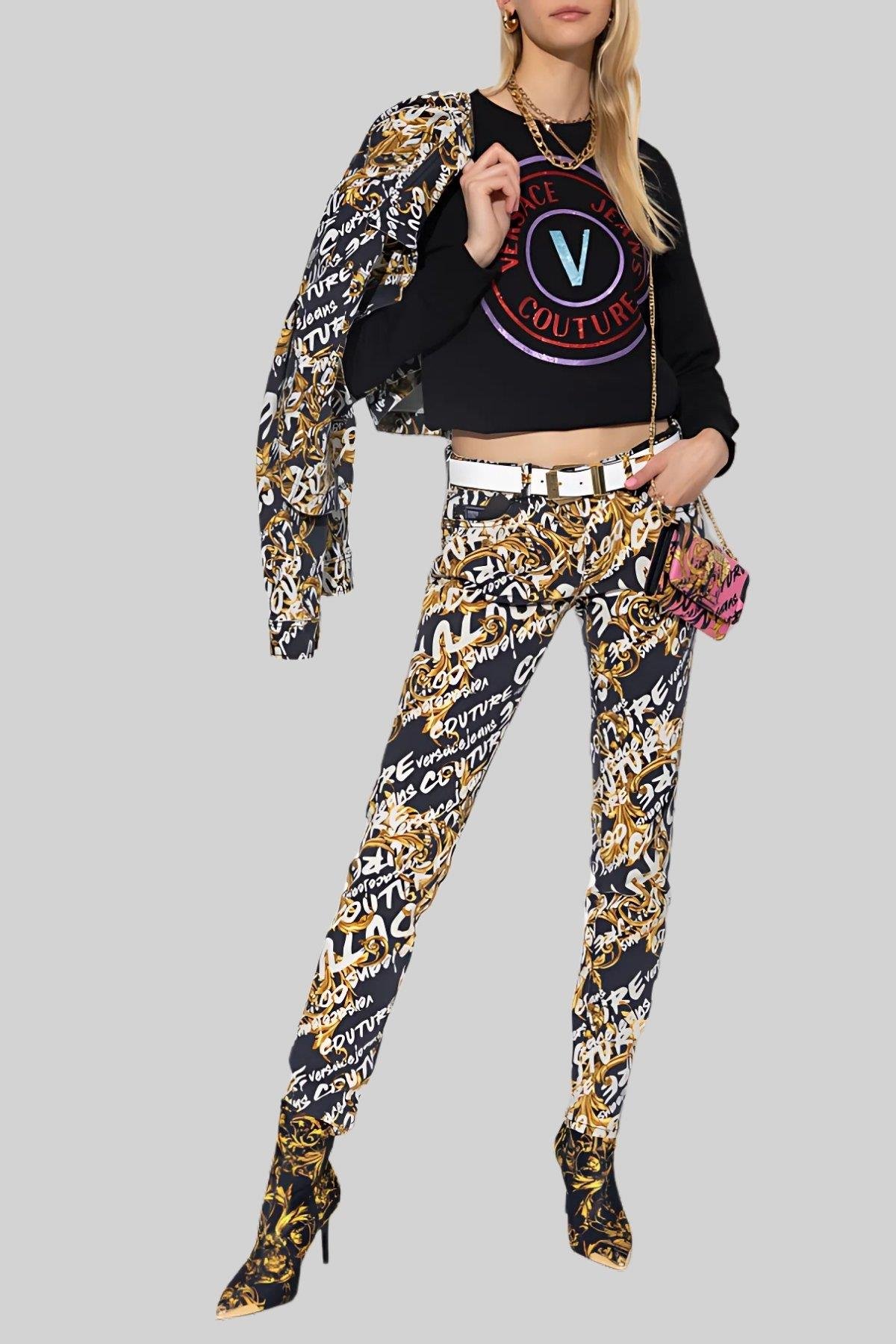 Versace Jeans Couture Kadın Uzun Kollu Logolu Sweatshirt Siyah