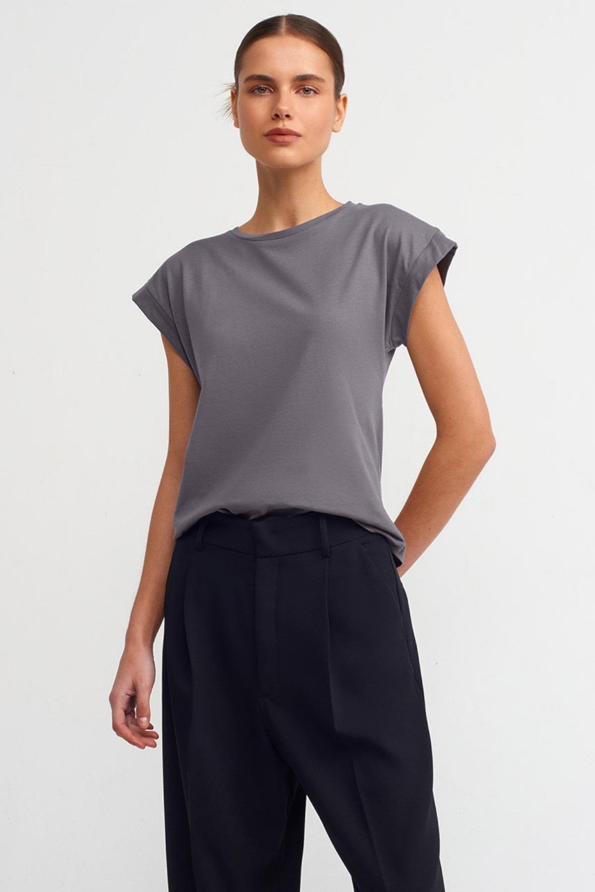 Dilvin %100 Pamuk Bisiklet Yaka Basic T-shirt 3504