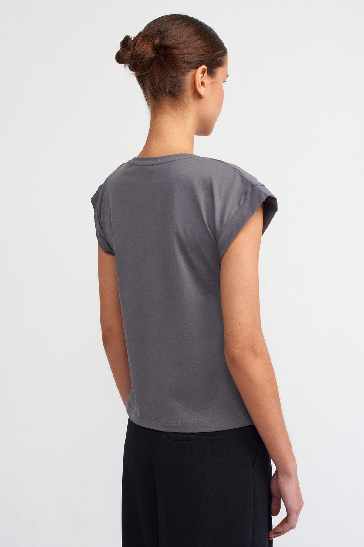 Dilvin %100 Pamuk Bisiklet Yaka Basic T-shirt 3504