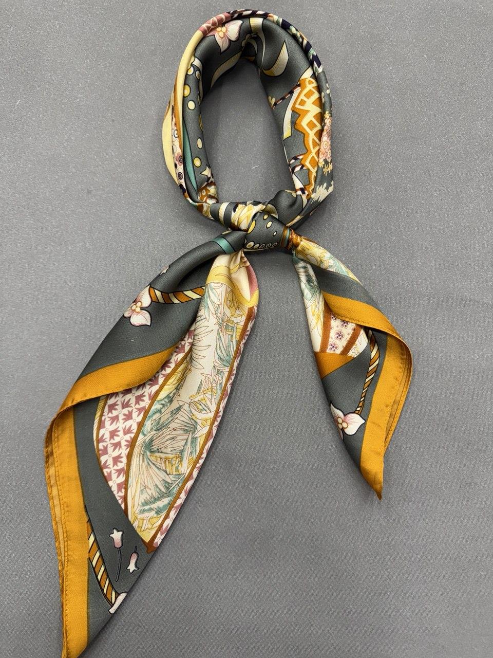 Bandana Gri Pudra Geçişli