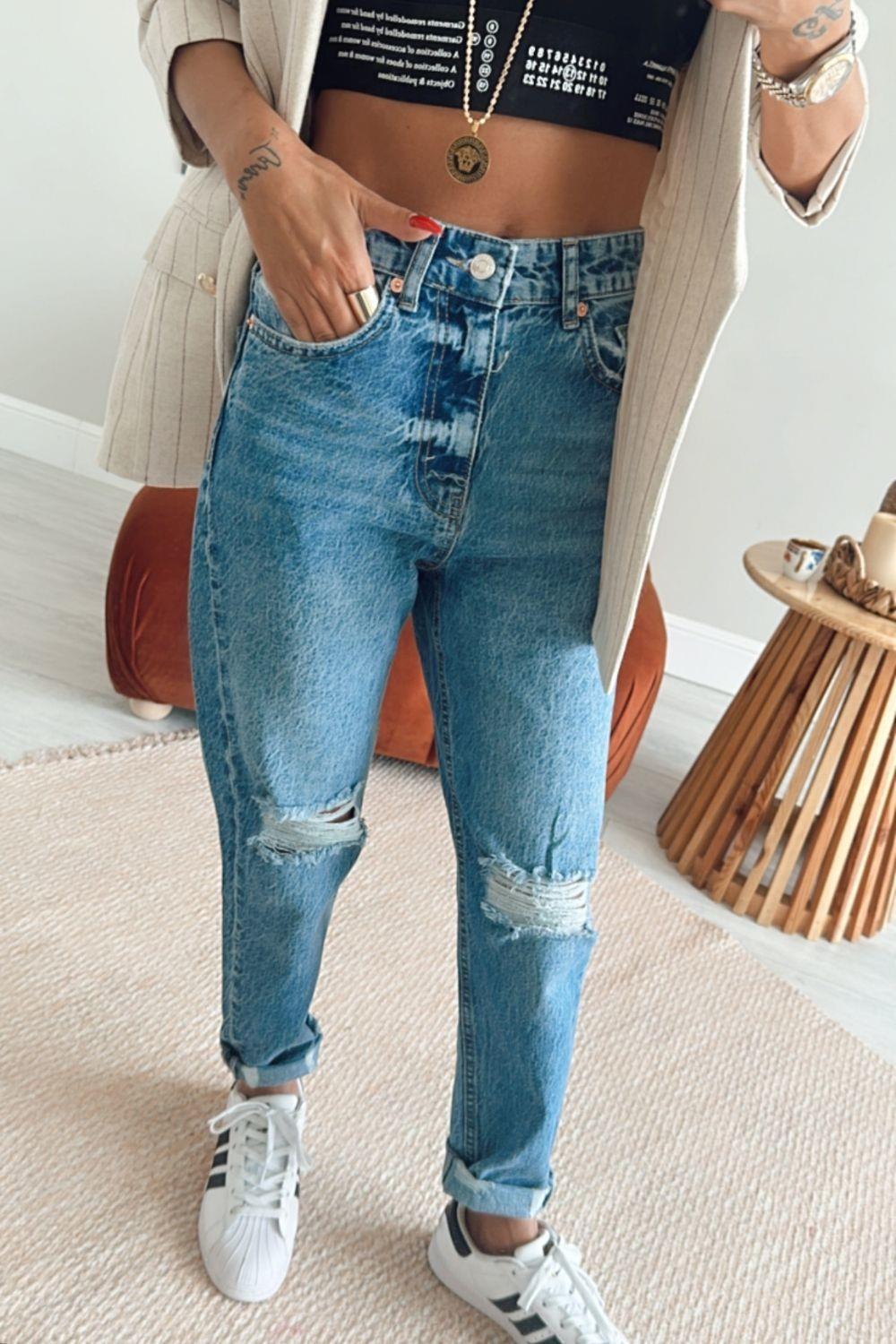 Slimfit Yırtık Mom Jean