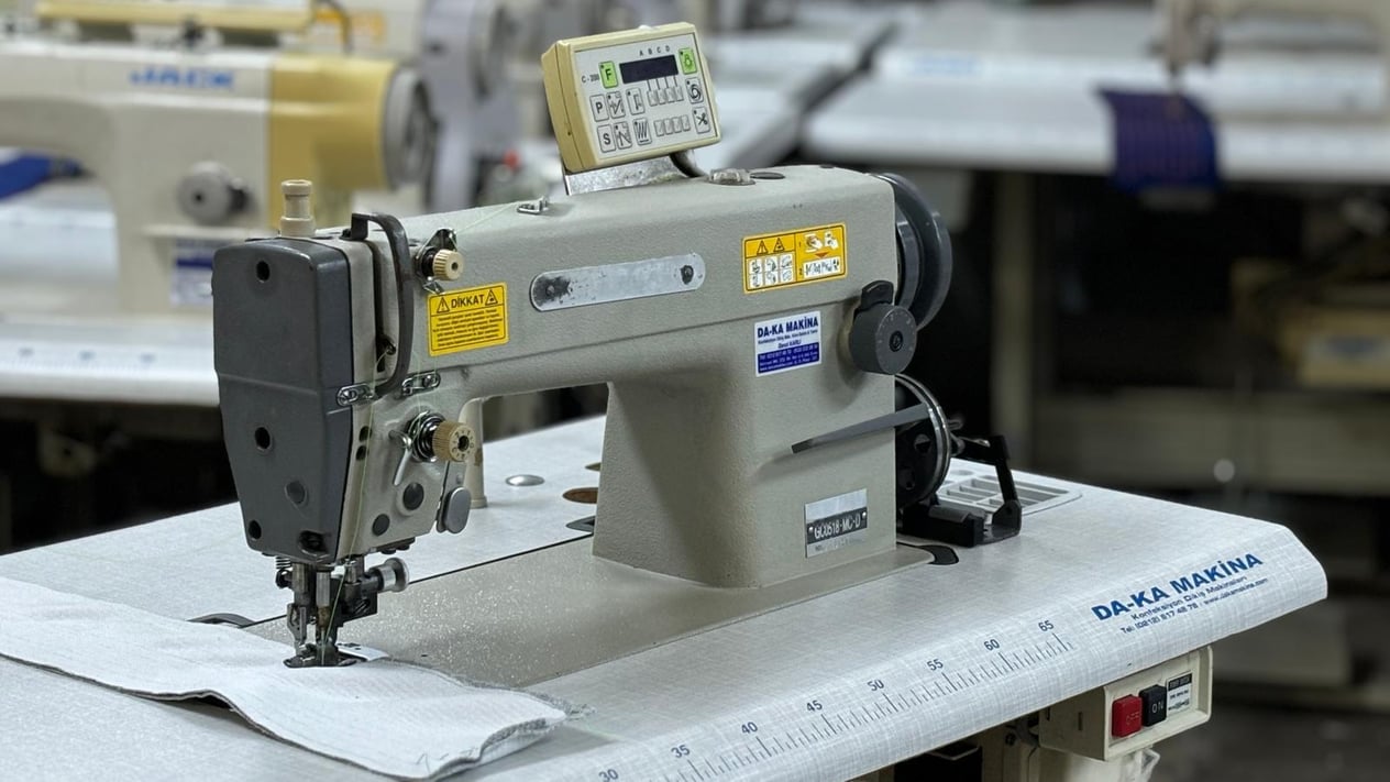 HİGHLEAD GC0518 - MC- D Yüriyen İğne Kenar Bıçaklı Düz Dikiş Makinası