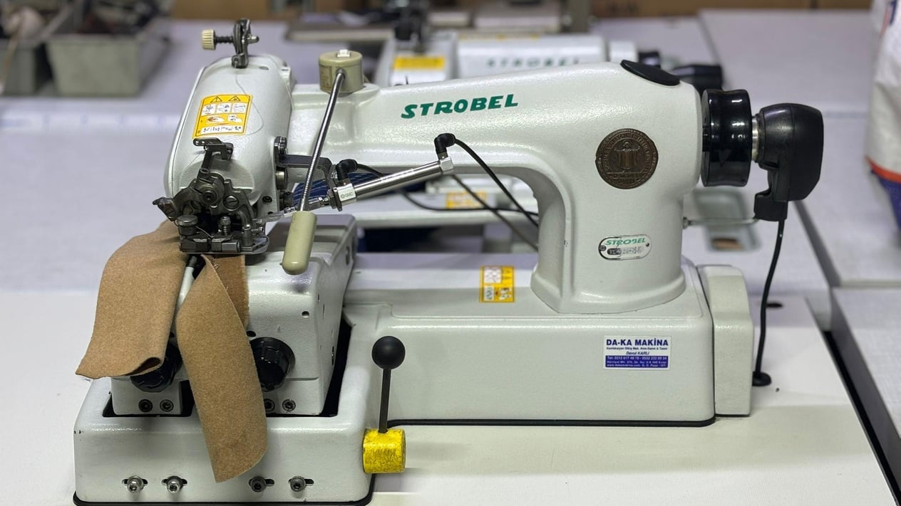 Strobel KL-124-14D Çift Dilli Elektronik Baskı Makinası