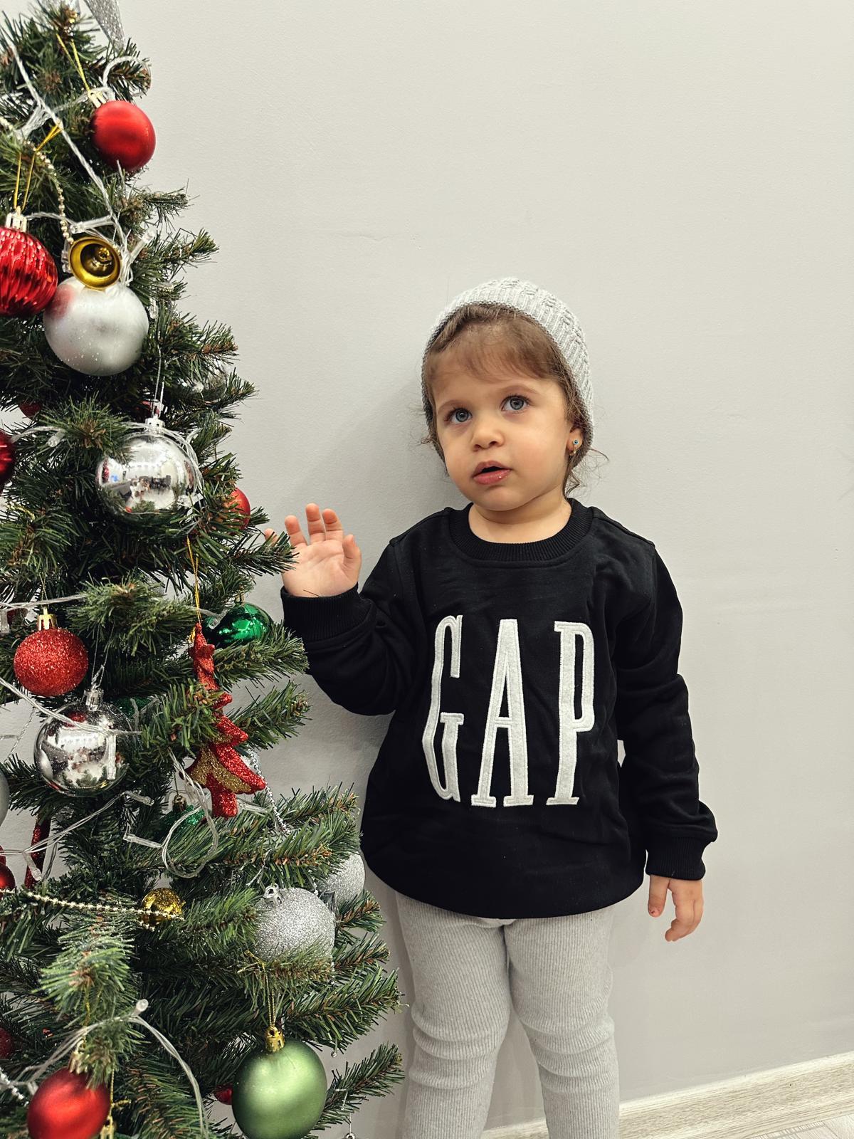 Siyah Gap Sweat
