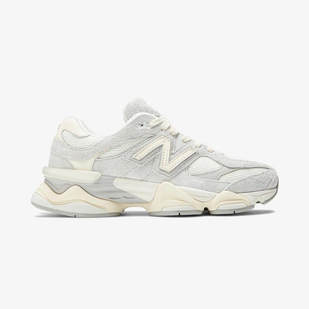 New Balance 9060 Krem