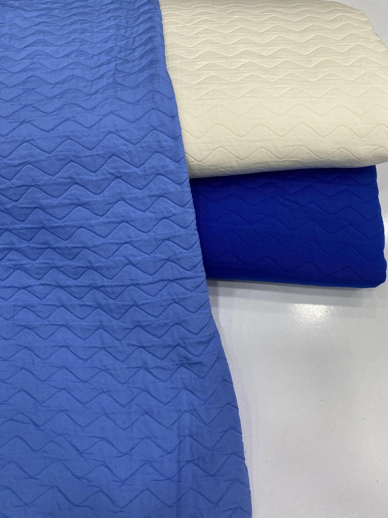 Zigzag Desen Dokuma Kapitone Kumaş