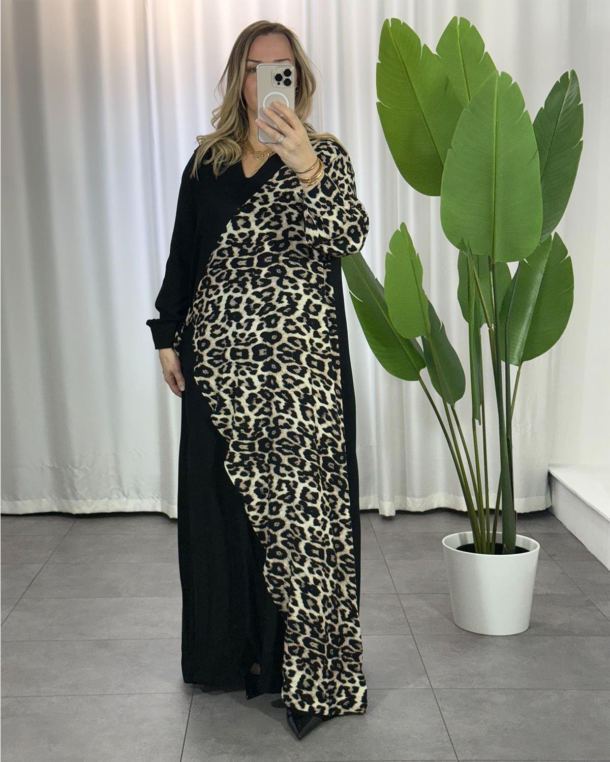 Leopar Detaylı Tasarım Elbise