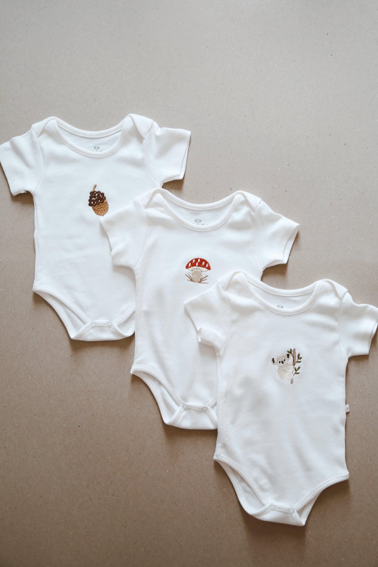 3lü Nakışlı Çıt Çıtlı Kısa Kollu Body Zıbın Model 1