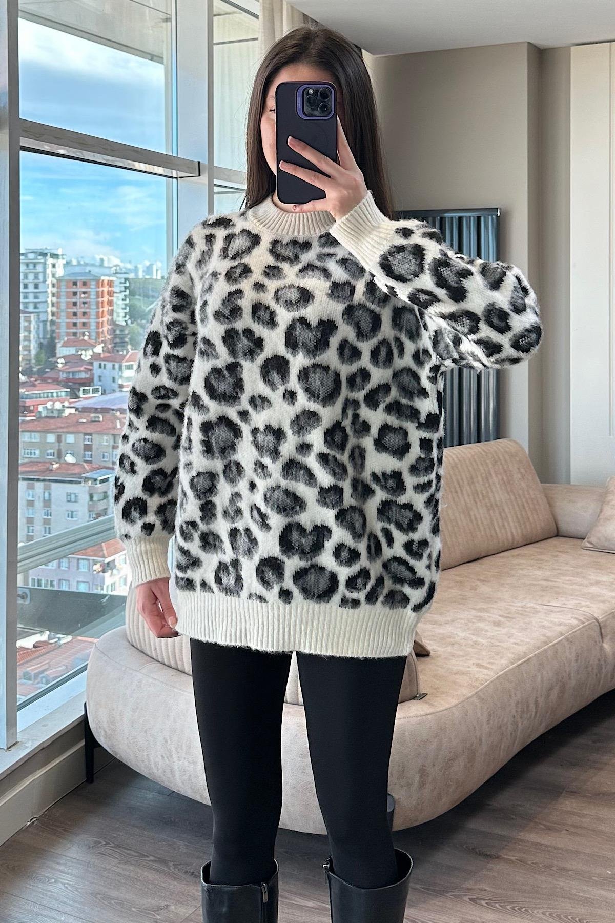LEOPAR DESEN YÜN KAZAK