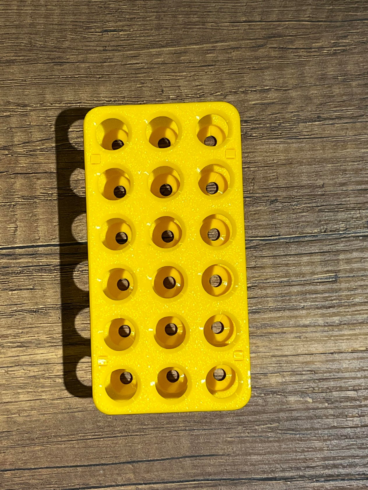 18'li Eppendorf Tüpü Standı