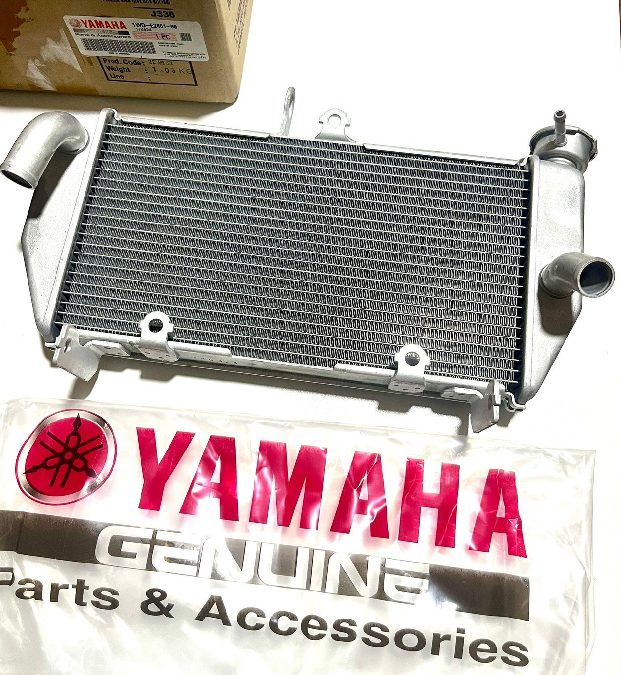 RADYATÖR / YAMAHA / YZF R25 / 250cc / RADYATÖR / 2014-2015-2016-2017-2018-2019-2020-2021-2022-2023-2024