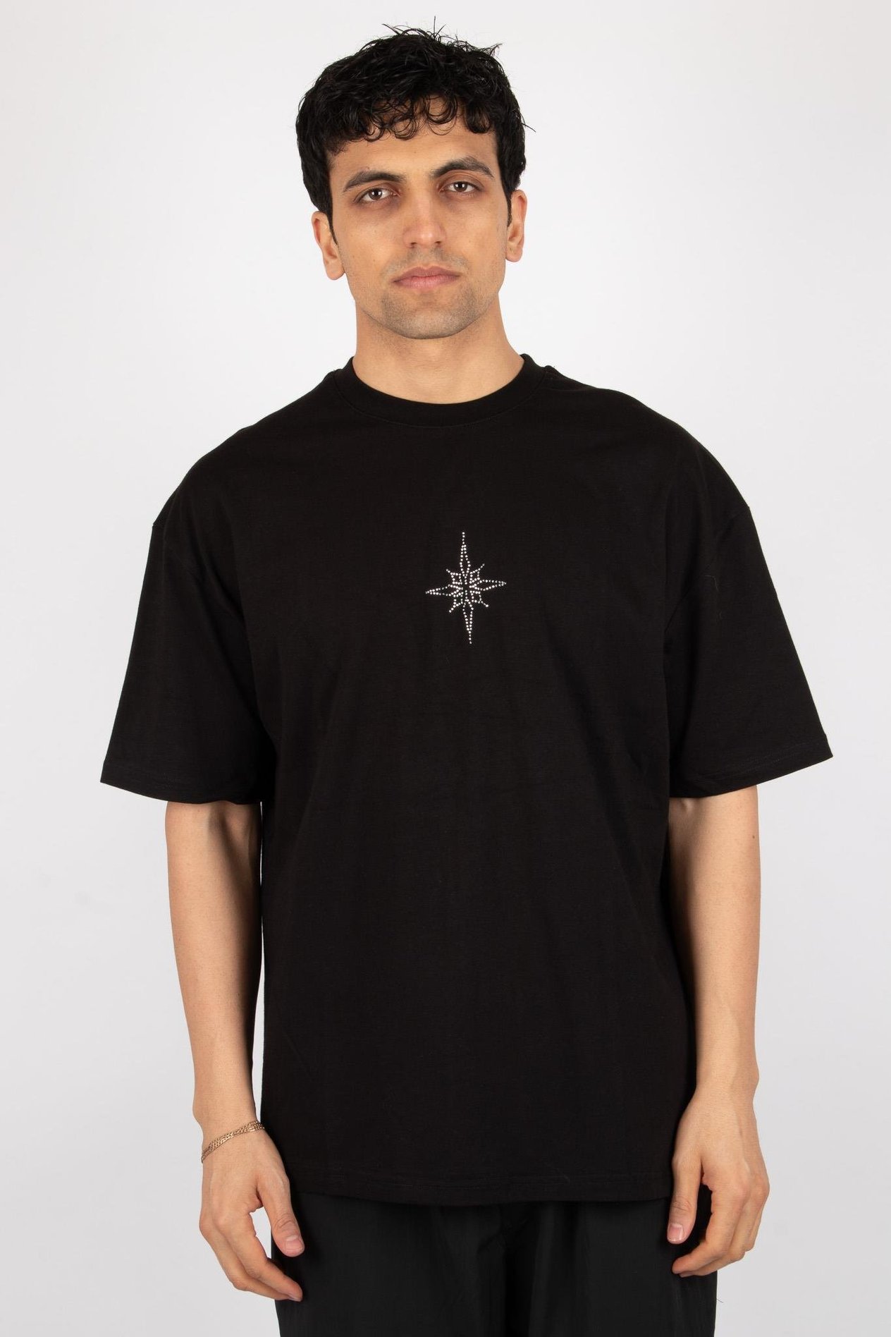 Taş İşleme Detaylı Siyah Oversize T-shirt