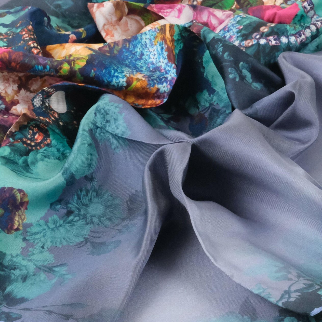 Aker %100 İpek - Twill Eşarp