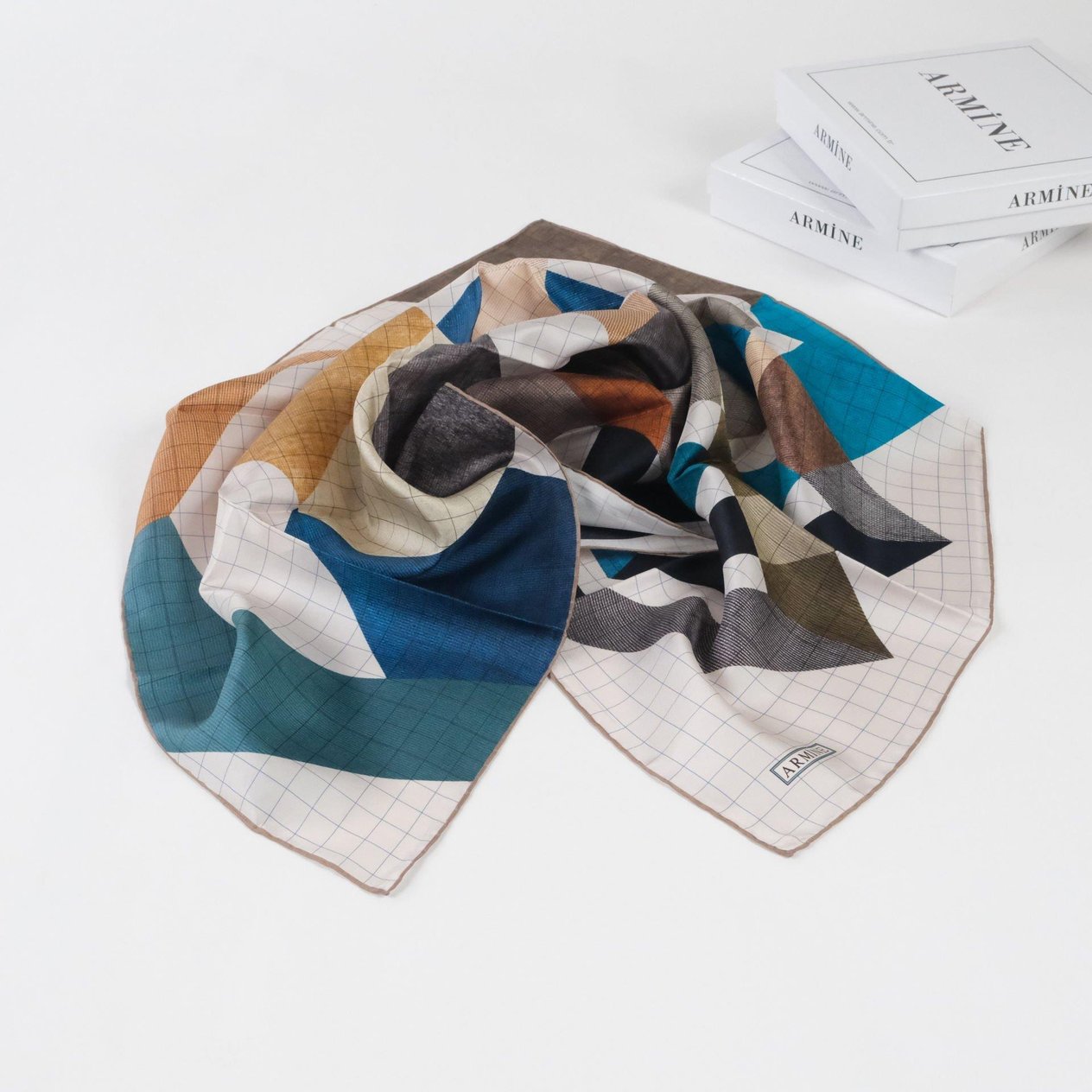 Armine % 100 İpek - Twill Eşarp