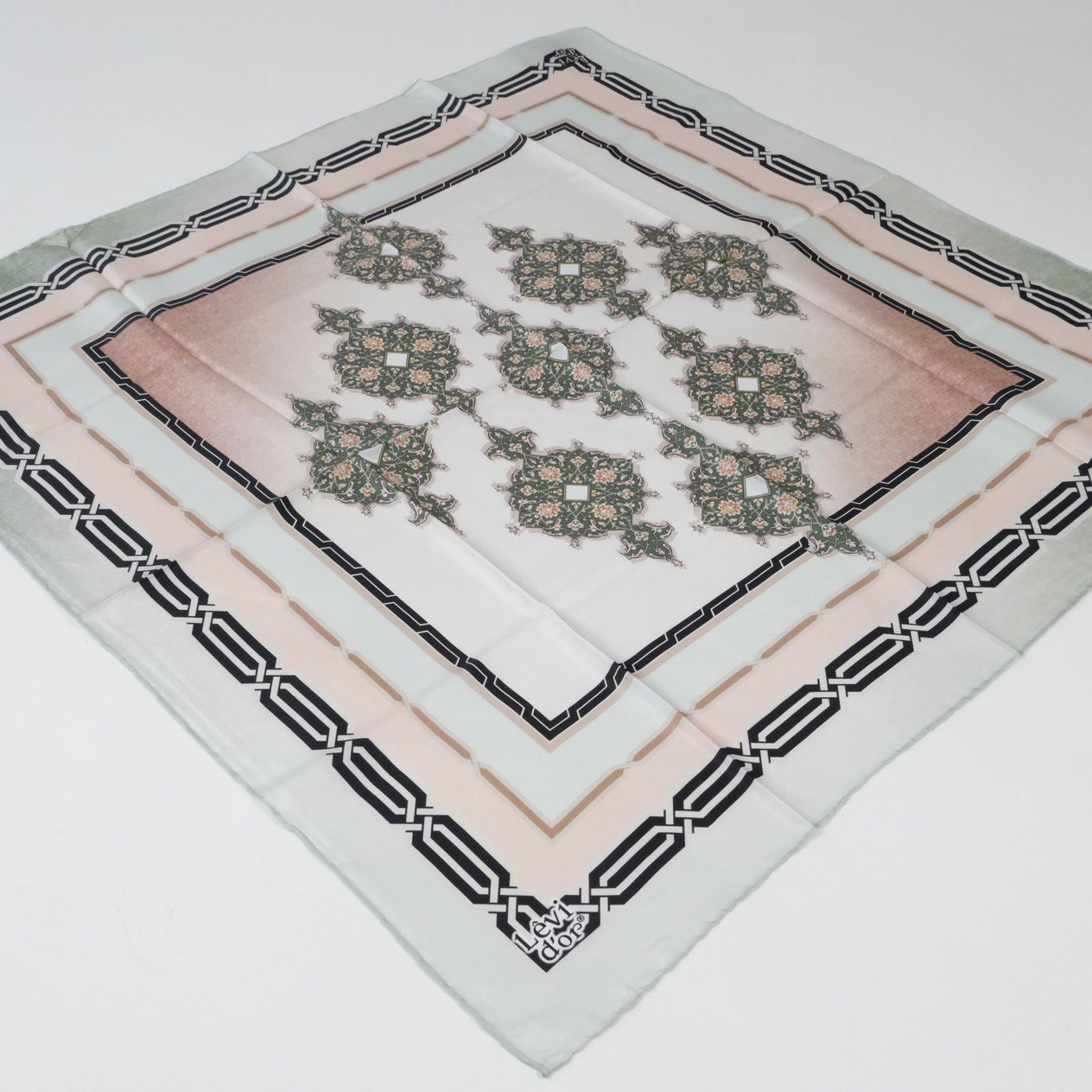 Levidor %100 İpek – Twill Eşarp