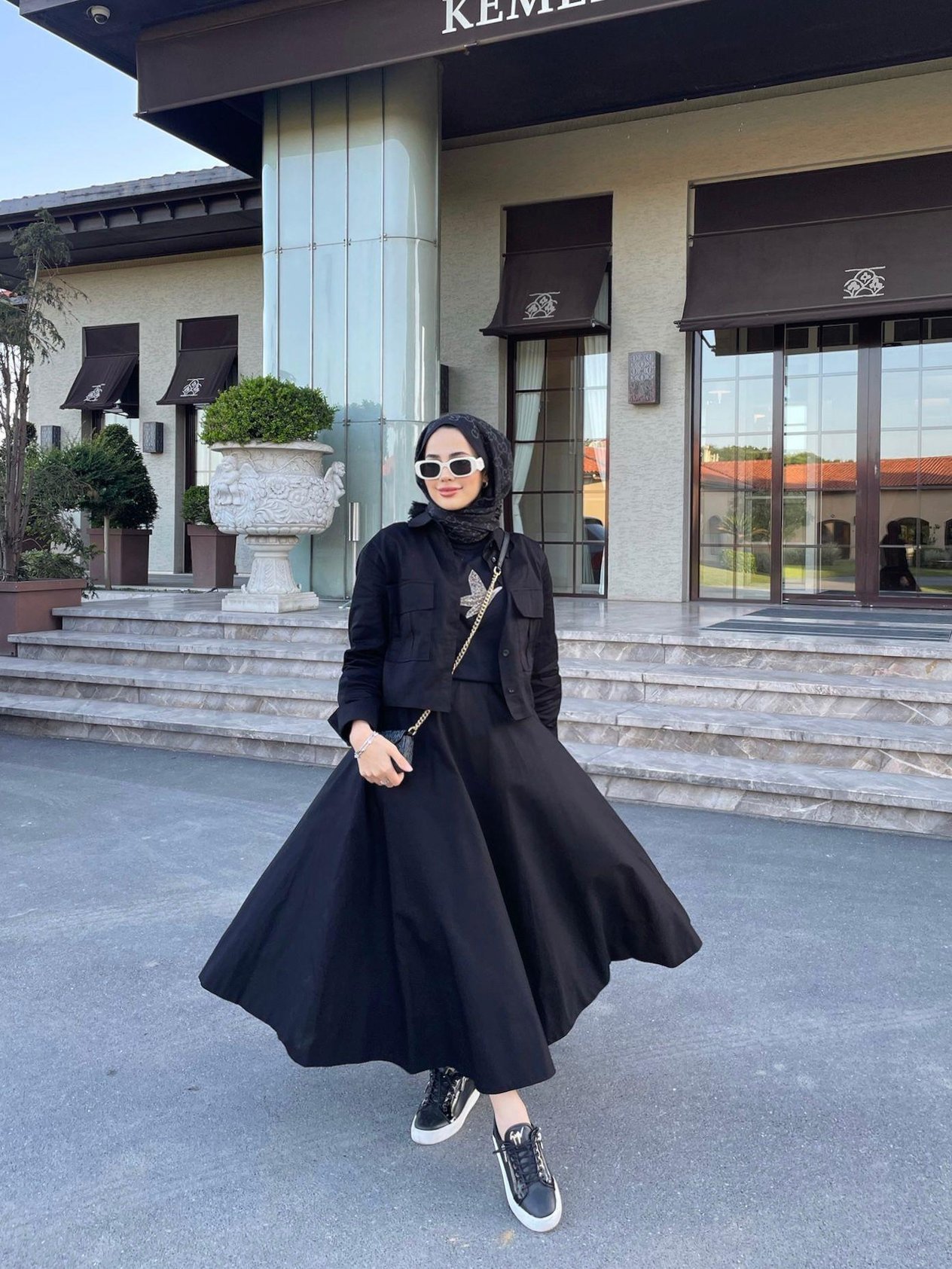 Âaliyah Etekli Takım Siyah