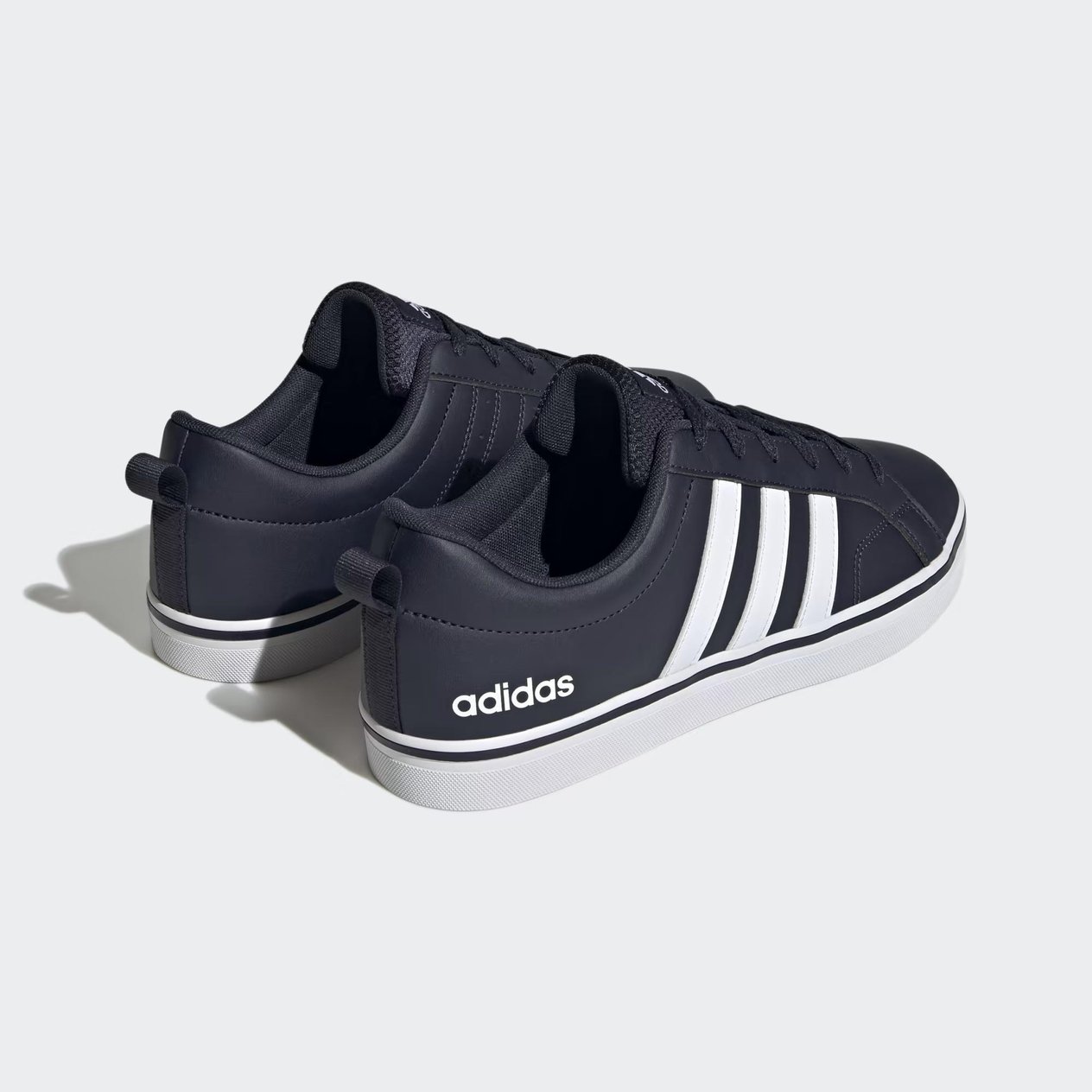 ADIDAS HP6011 VS PACE 2.0 