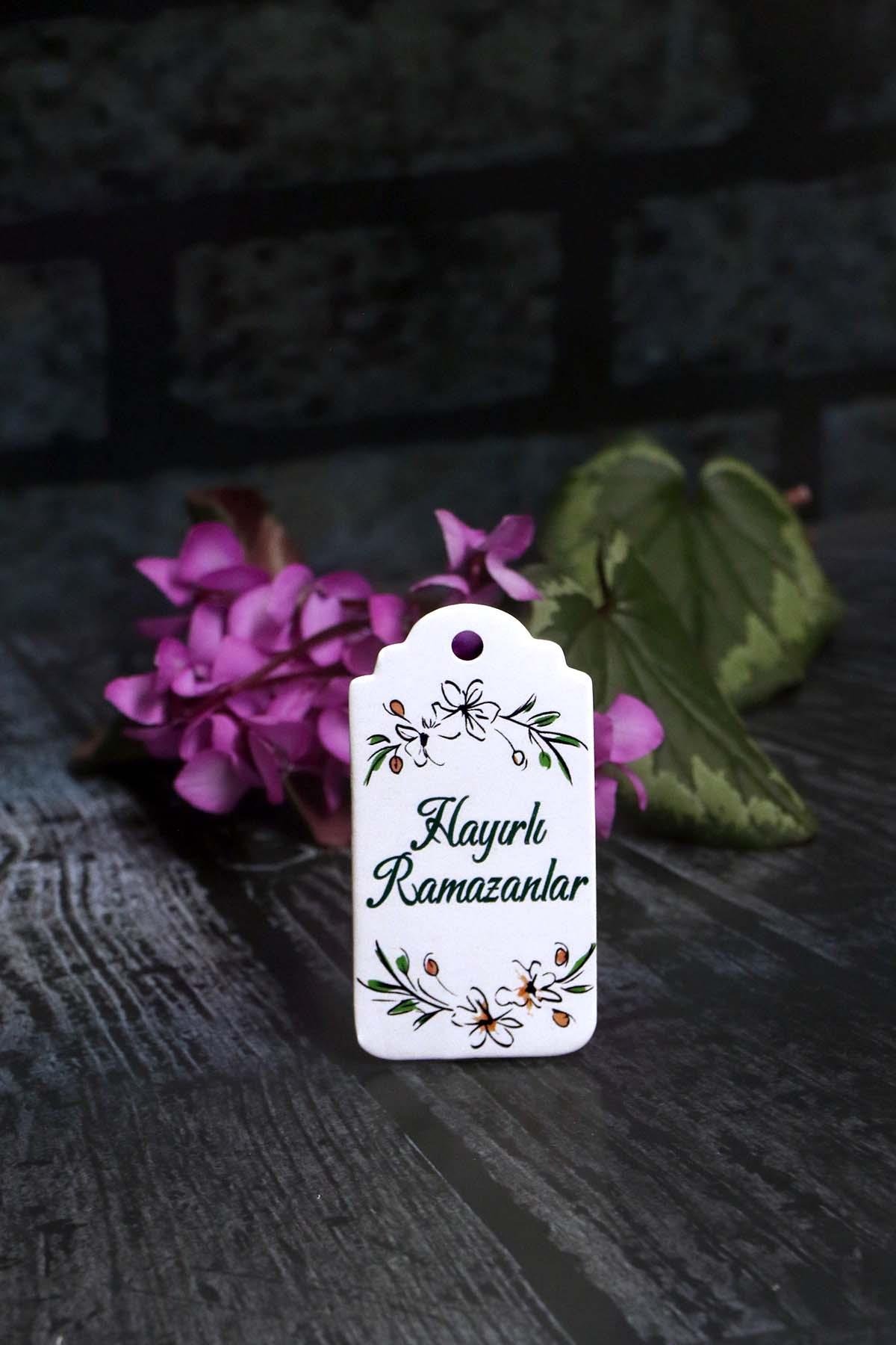 Ramazan etiketi - Hayırlı Ramazanlar baskılı - 50 adet Karton Bayram Etiketi (3.5 x 7 cm)
