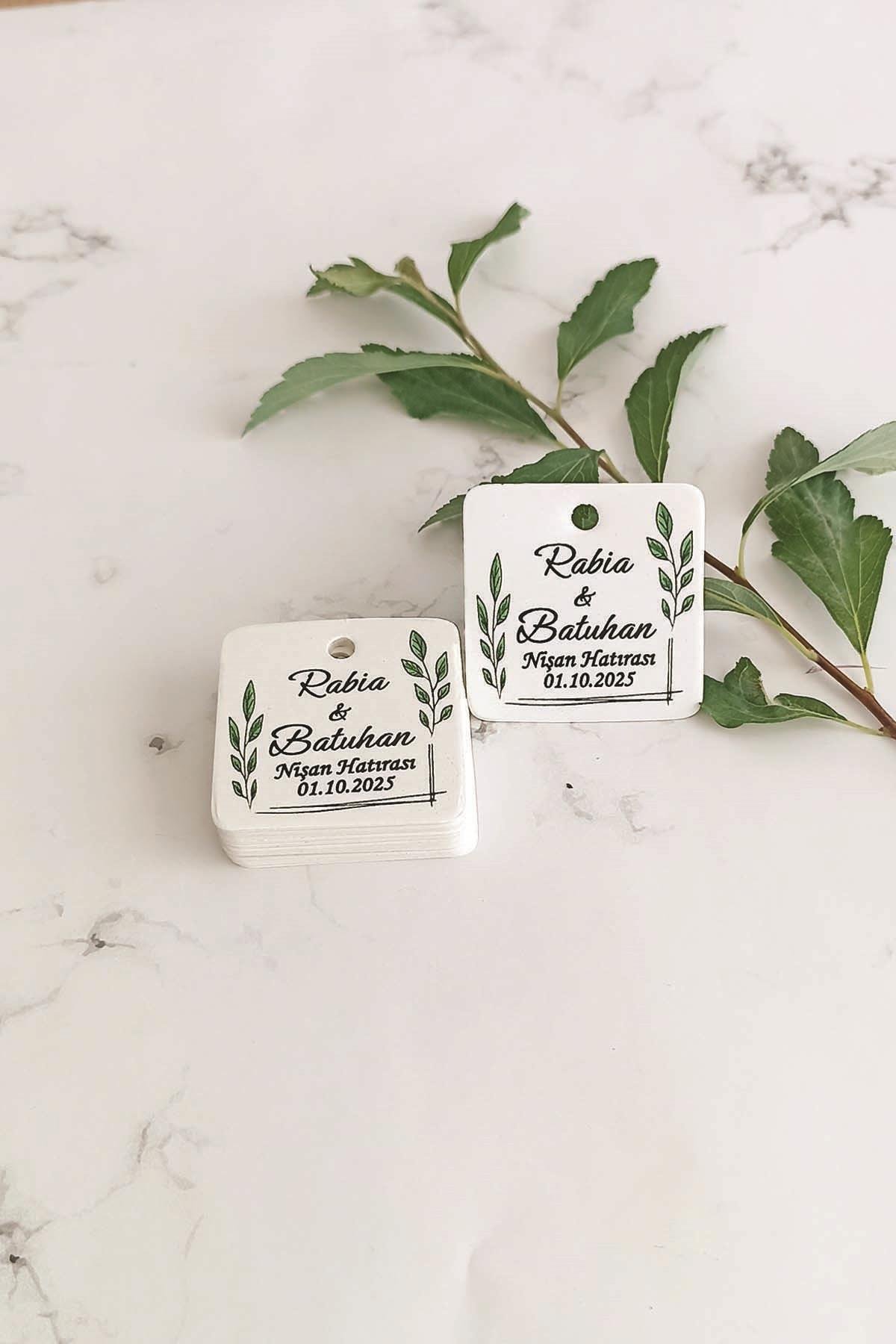 Yaprak Baskili etiket  / Nisan-Kina- Nikah Etiketi / 100 Adet  4 CM kare natural etiket