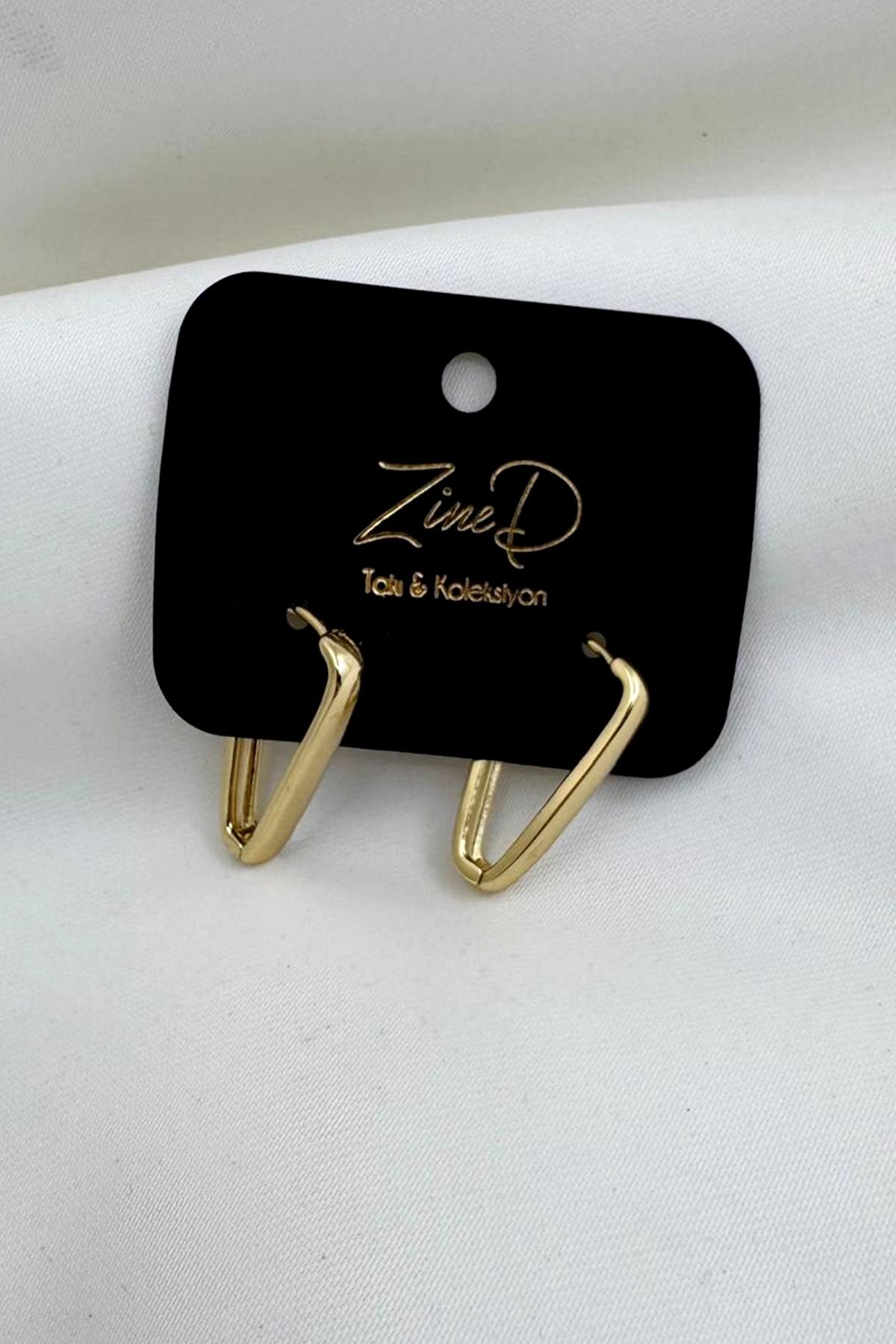 Vip Seri Üçgen Model Gold Küpe