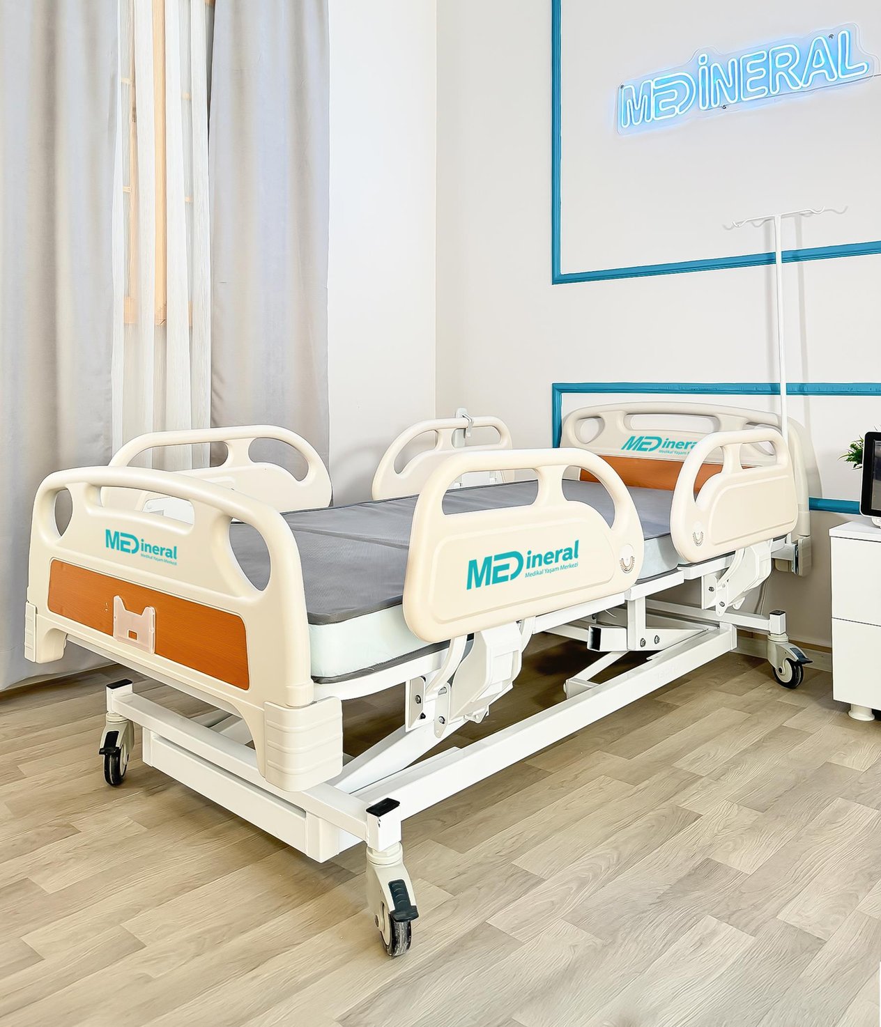4 Motorlu Hasta Karyolası Full Abs Asansörlü