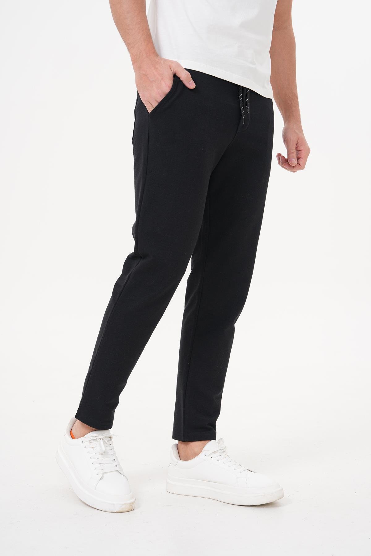 Basics&More Erkek %100 Pamuklu Siyah Jogger Pantolon