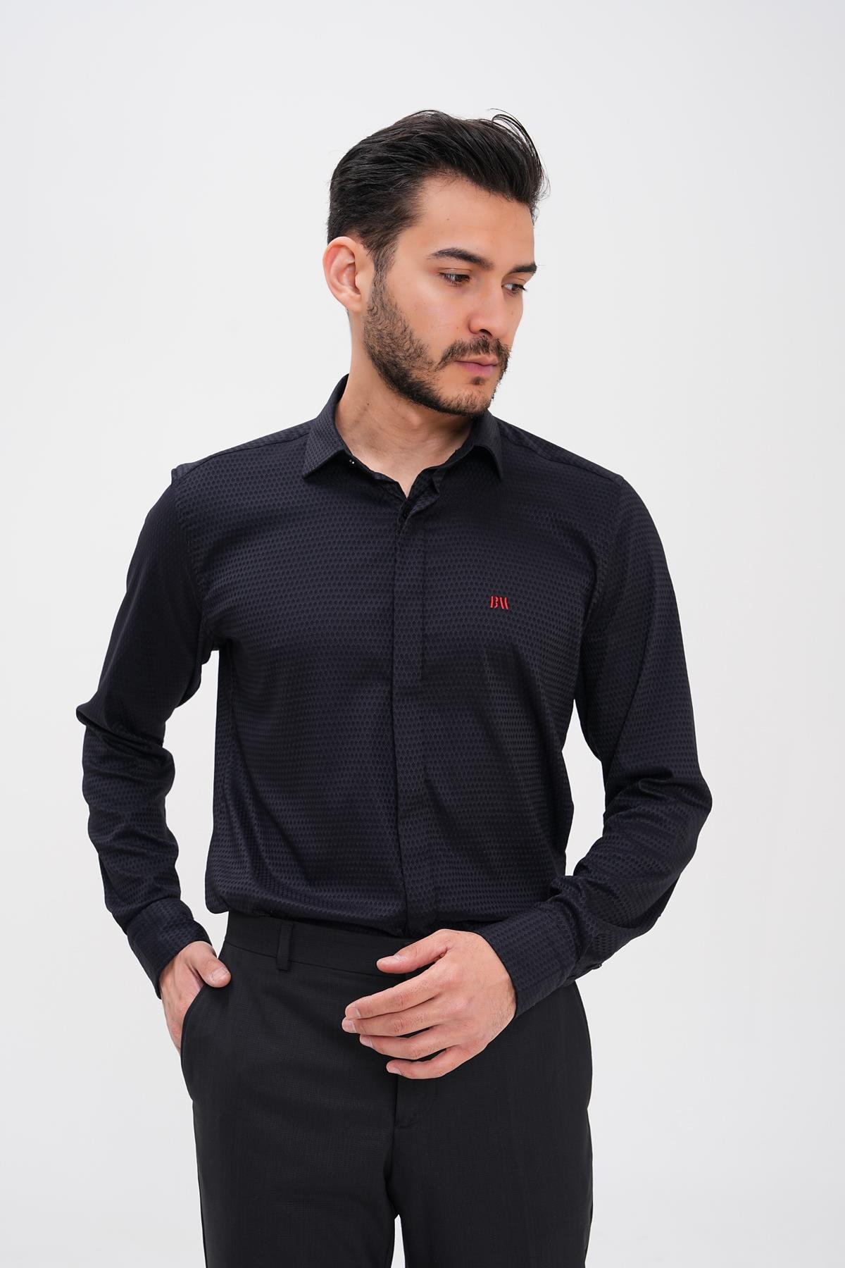 Basics&More Klasik Siyah Erkek Gömlek - Şık ve Konforlu Tasarım - 2501