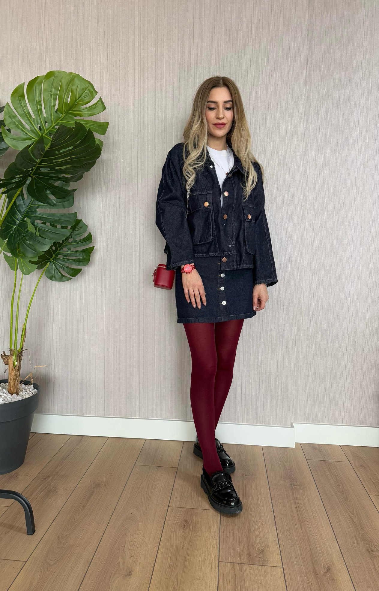ÖNDEN DÜĞMELİ KOT ETEK