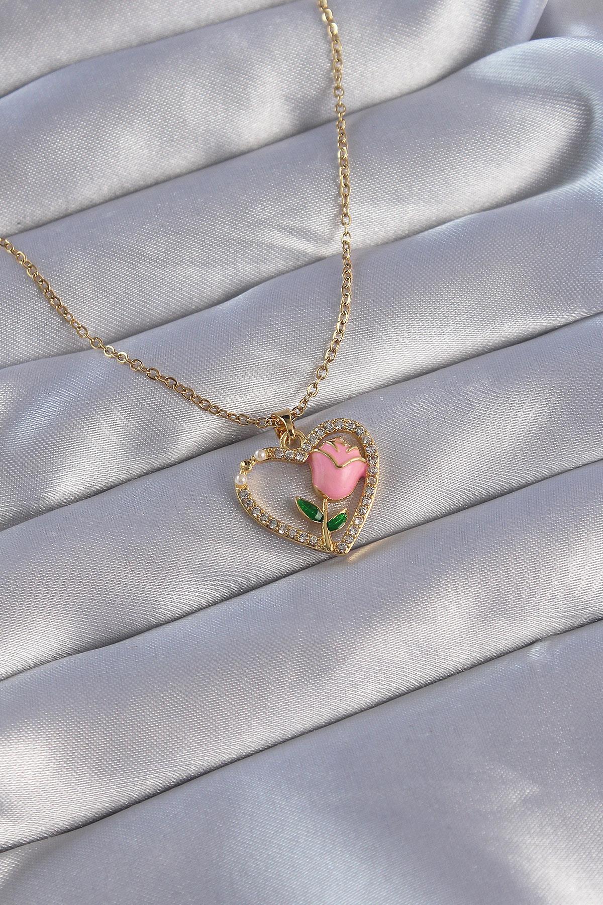 Celira Çelik Zincirli Gold Renk Zirkon Taşlı Kalp İçinde Pembe Gül Tasarımlı Kolye