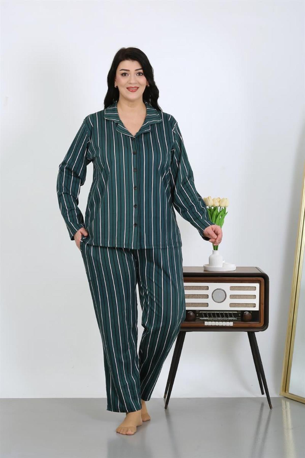 Celira Kadın Büyük Beden Pamuklu Cepli Düğmeli Petrol Pijama Takım