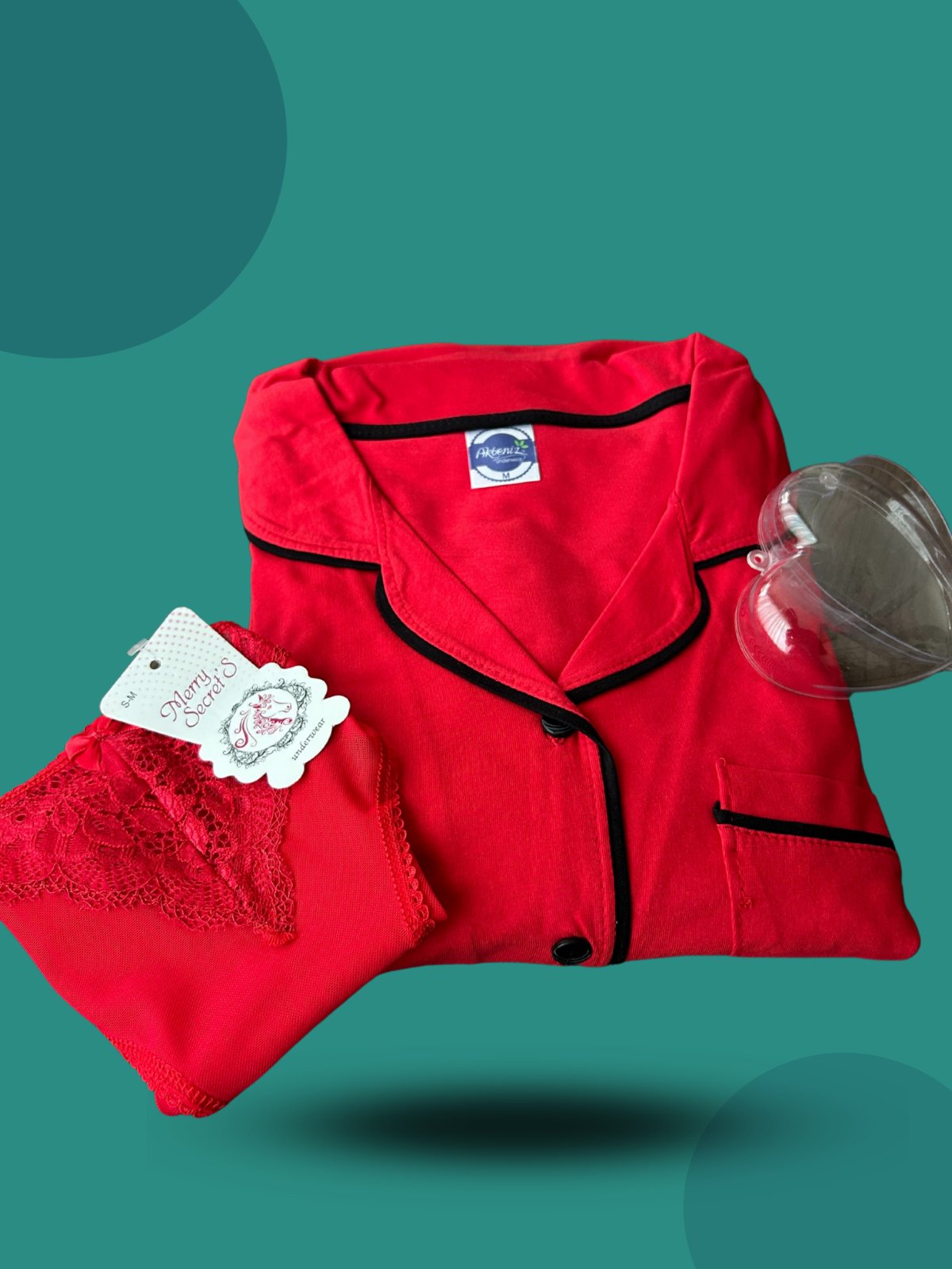 Celira Kadın Yılbaşı 2'li Özel Kalp Kutulu Slip - Pijama Hediye Seti 20244