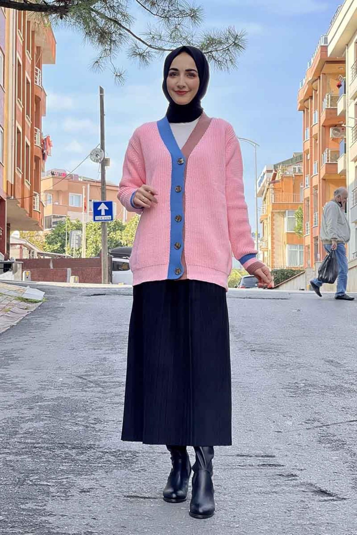 Celira Yaka Detaylı Triko Hırka Pudra