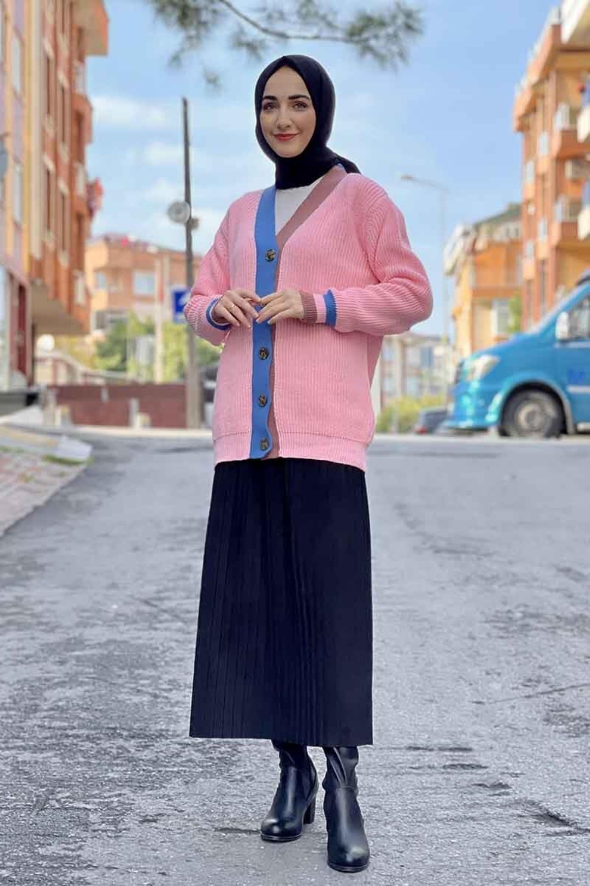 Celira Yaka Detaylı Triko Hırka Pudra