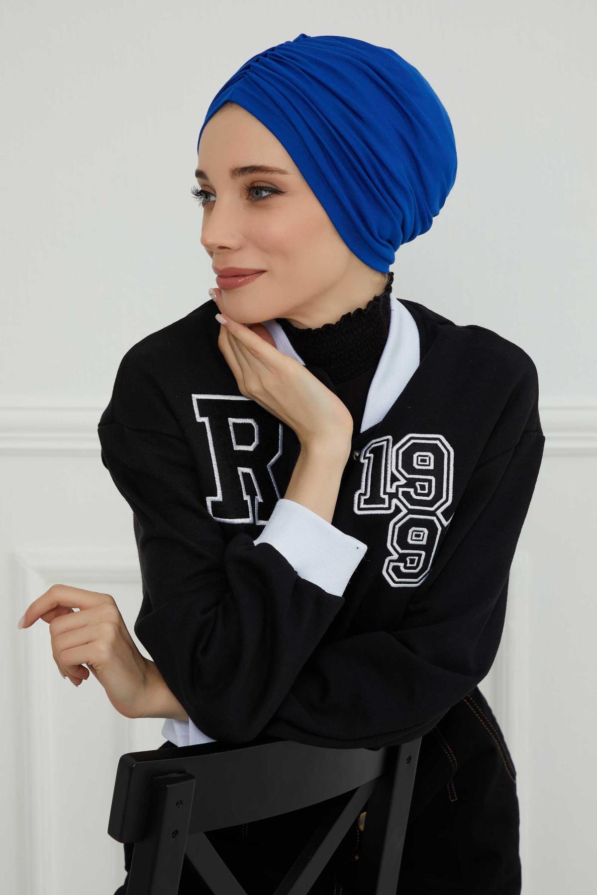 Penye Bone,B-20 Saks Mavisi