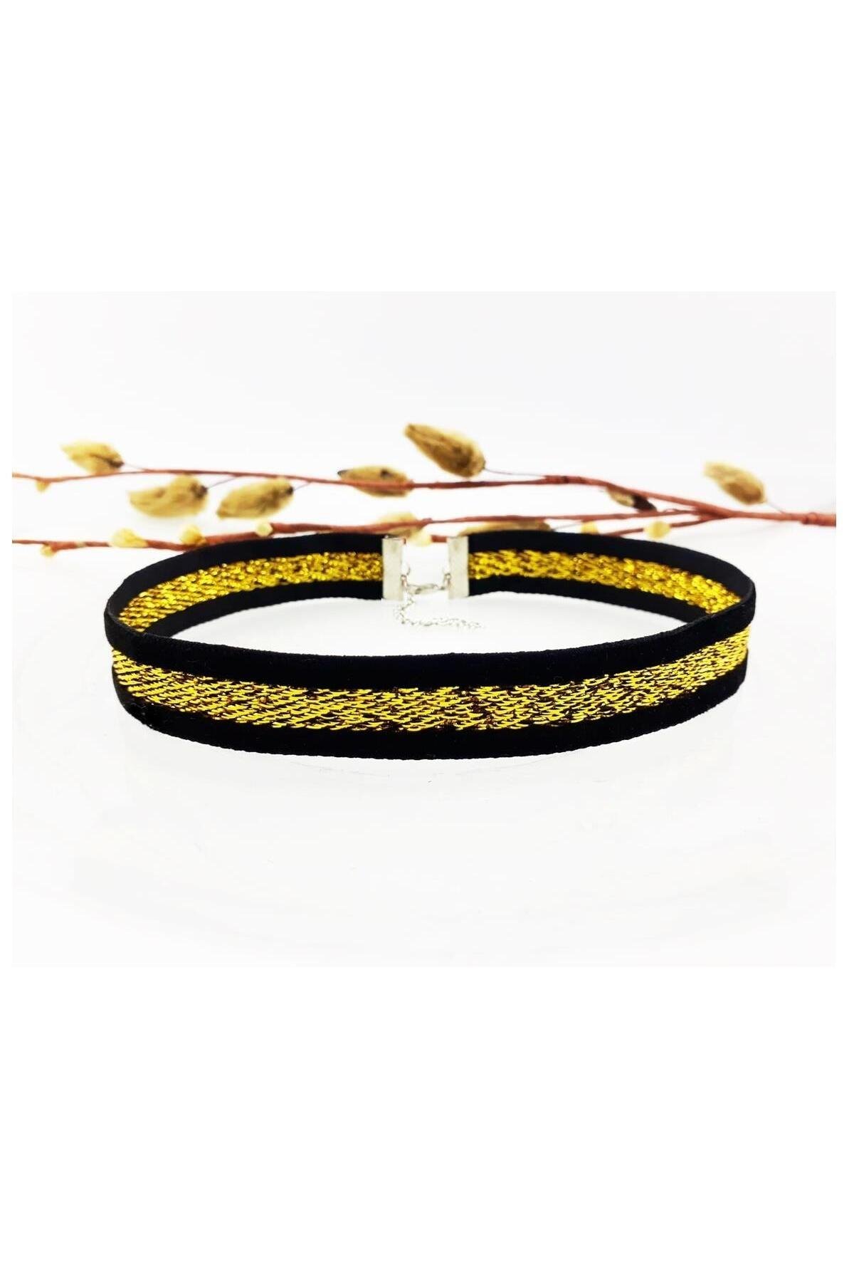 Sarı Sim İşlemeli Kadın Siyah Choker