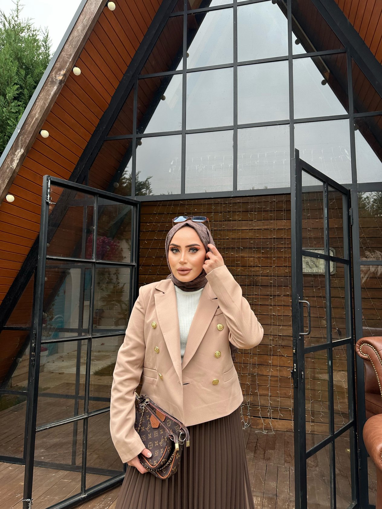 Kruvaze Krop Ceket Düğme Detaylı Krem