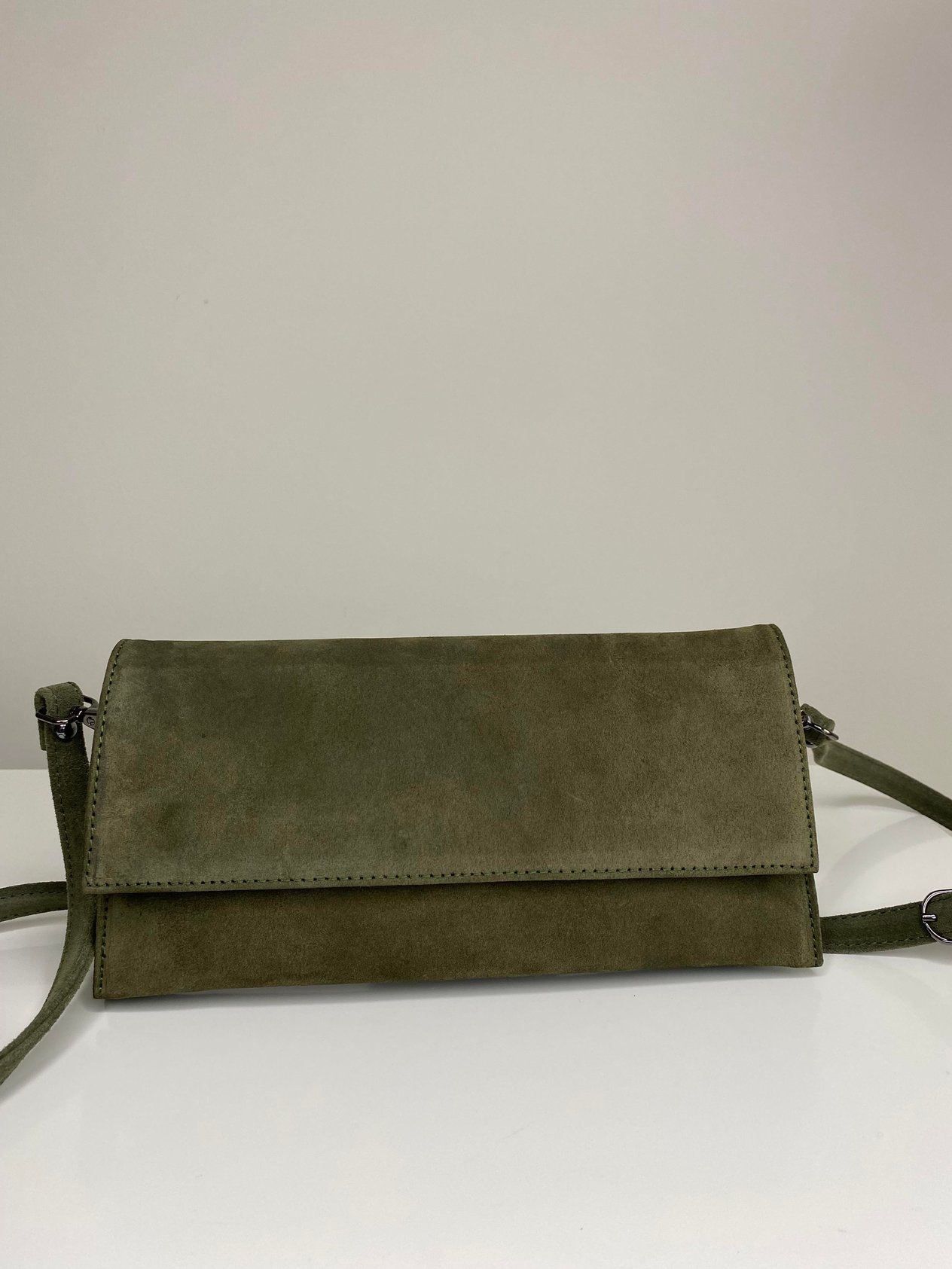 HAKİ SÜET CLUTCH