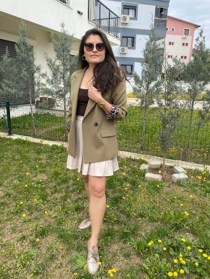 ETEKKrem Pileli Etek