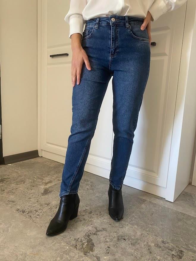 MOM JEAN