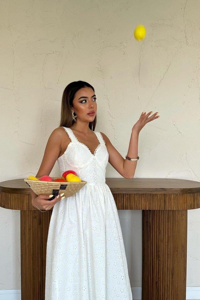 Ekru Dantel Detaylı Askılı Elbise