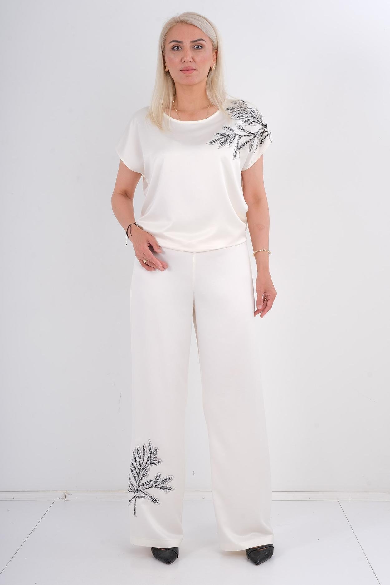 Tiajoven Casual Trousers White