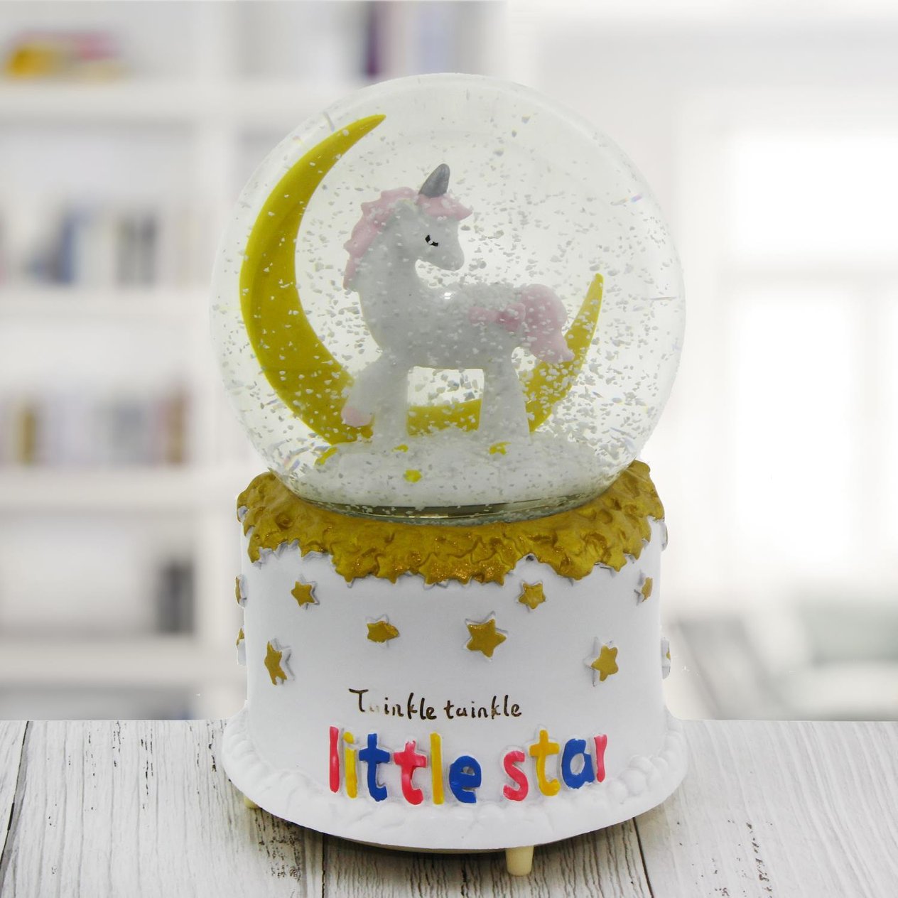 10x15cm Kar Küresi Müzikli Püskürtmeli Işıklı Unicorn Aylı