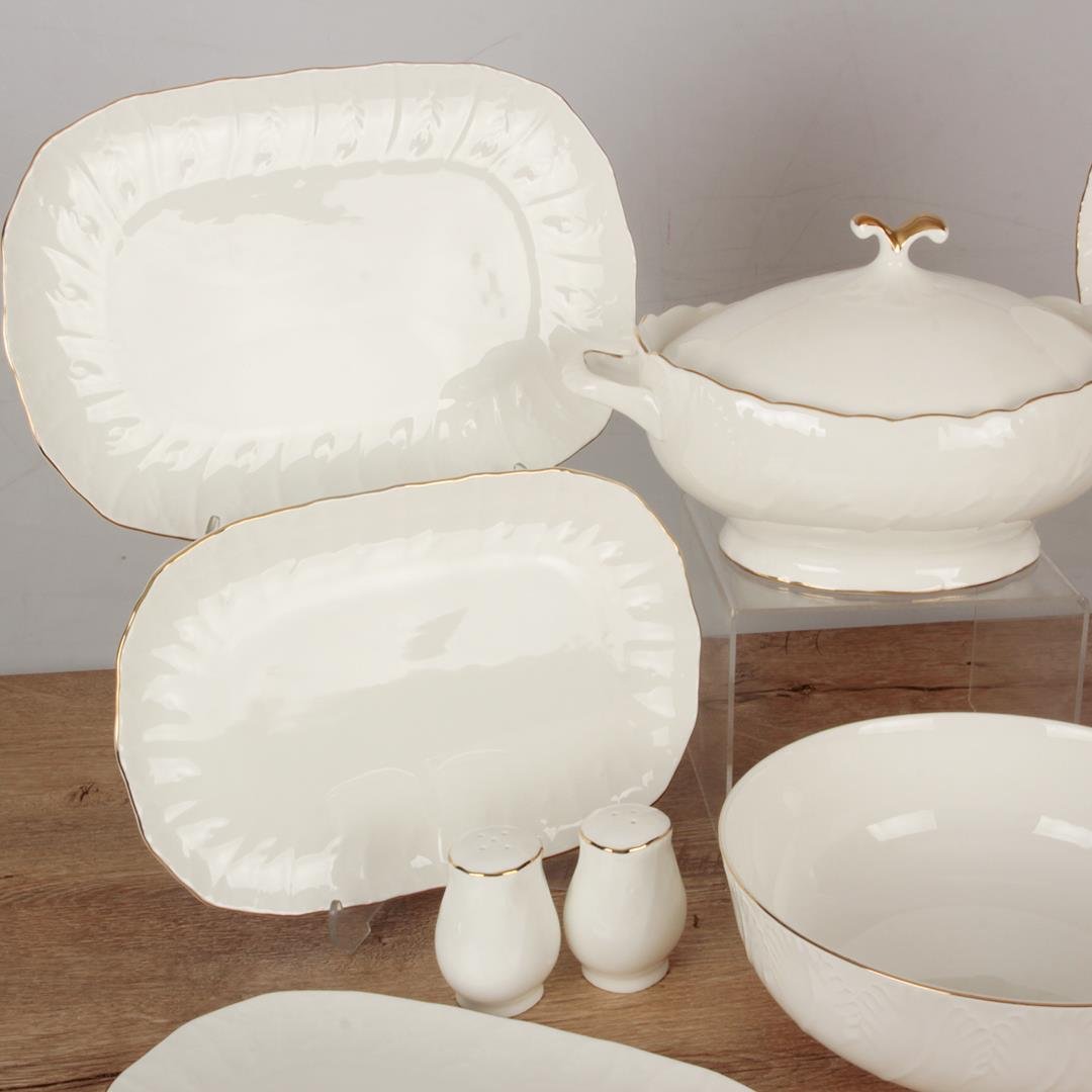 Dinner Set for 12Royking Gold Bone Porcelain 58 Piece Dinner Set for 12 People