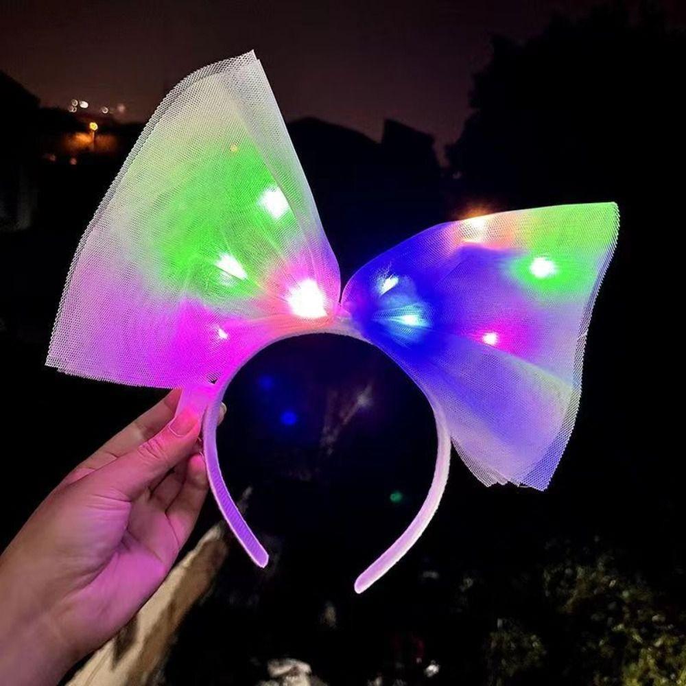 Rengarenk Led Işıklı Fiyonk Şekilli Tül Parti Tacı Beyaz Renk 25x25 cm (5110)