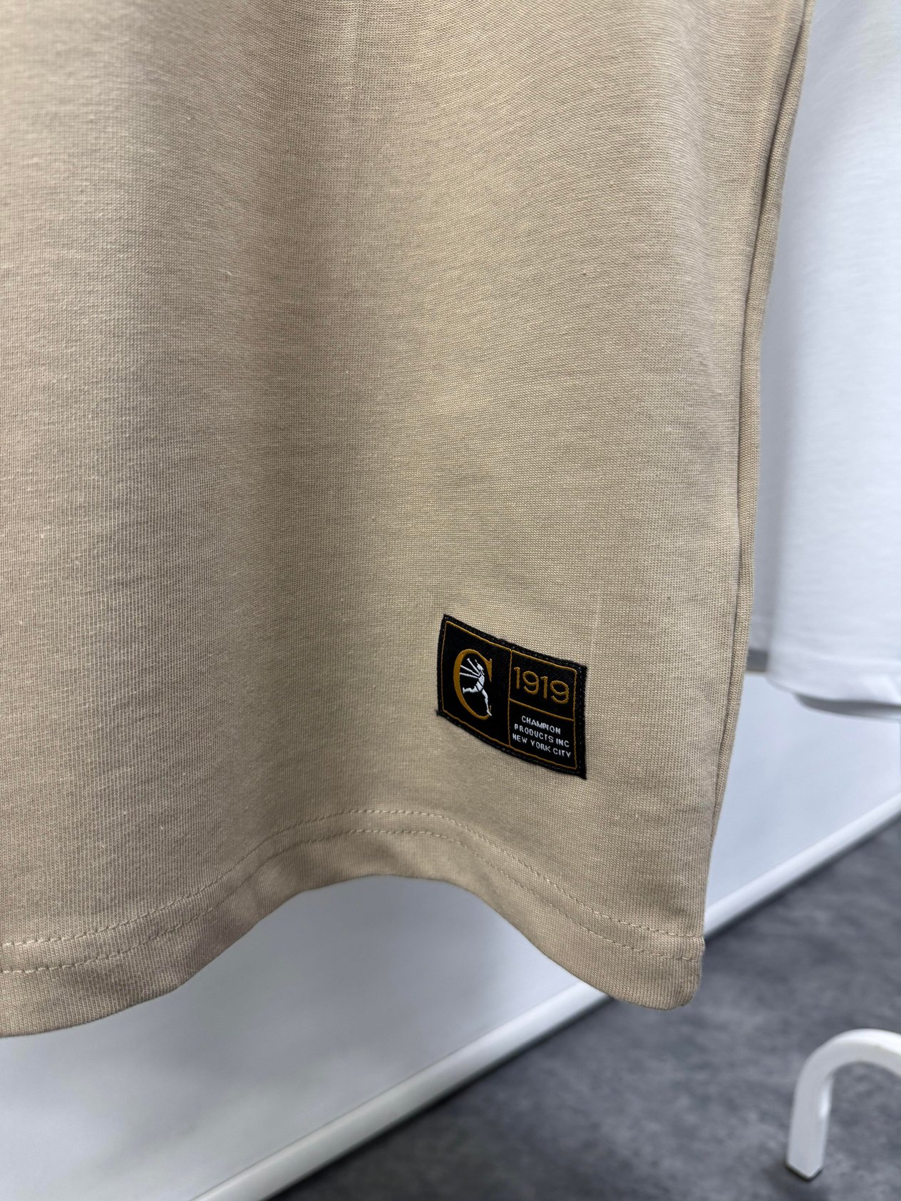Archive Crewneck T-Shirt | Bej